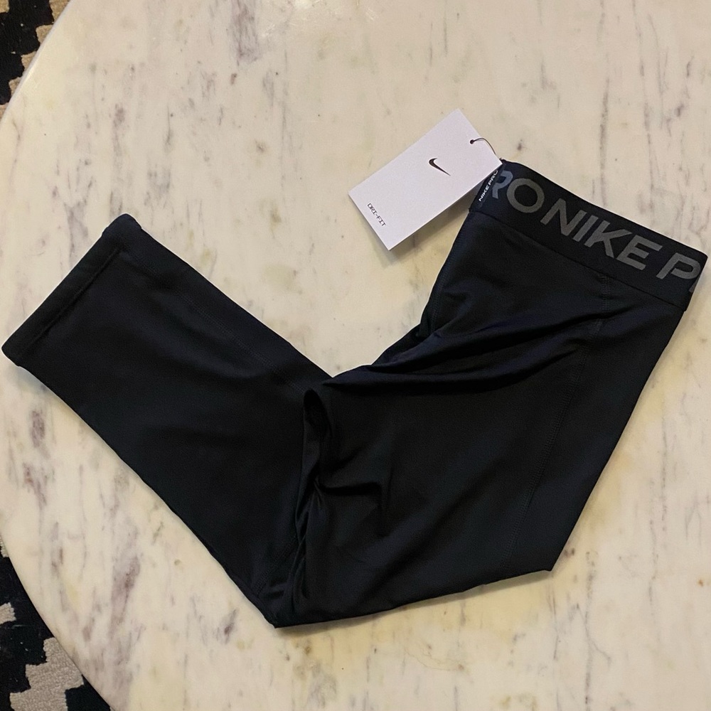 NWT Nike Pro Boys Large Training Cropped Tight - Picture 3 of 5
